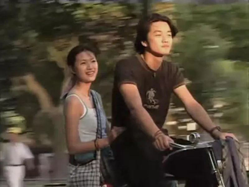 警察|网飞新片，连杀10人，太变态了