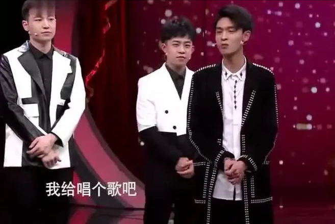 秦霄贤|屡教不改？14天前，秦霄贤被控诉数次侵权，未经允许演唱他人歌曲