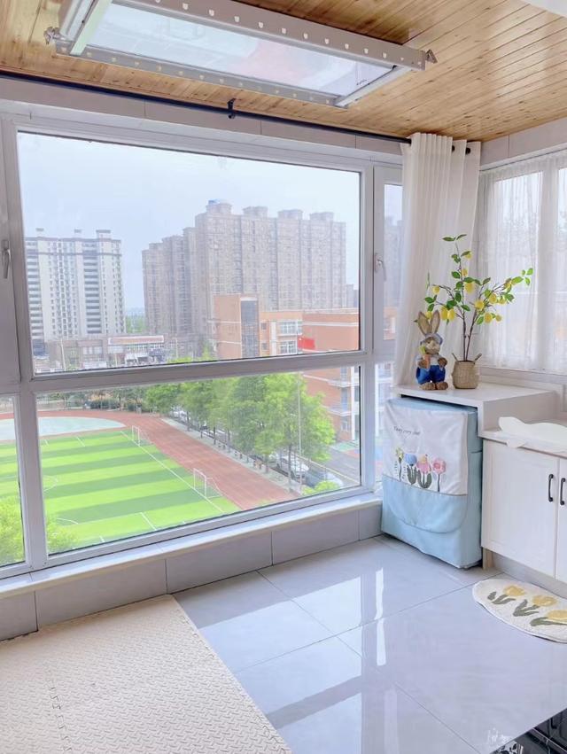 难怪那么多人喜欢简约风格,看完这套106㎡三居室才明白,太治愈