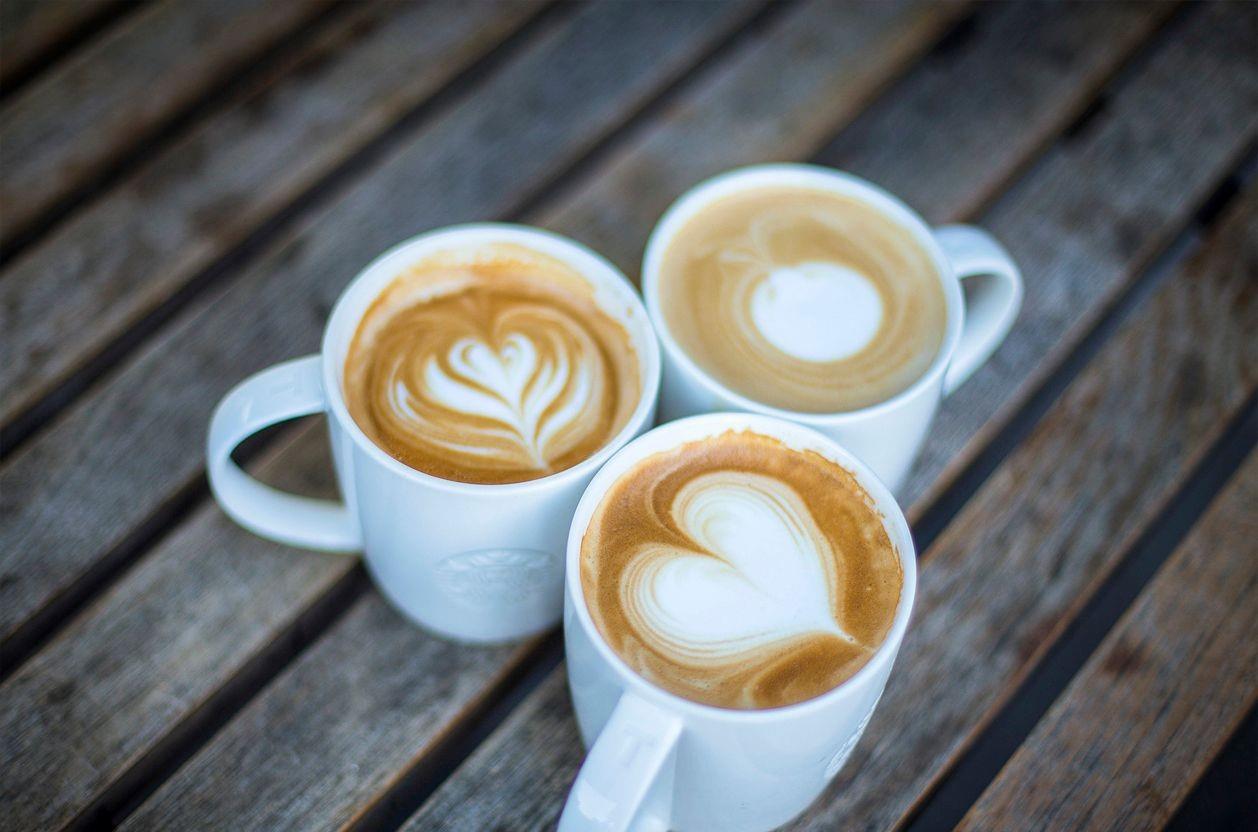 化妆 三毛：真正爱你的人，就是那个你可以不洗脸不梳头不化妆见到的人