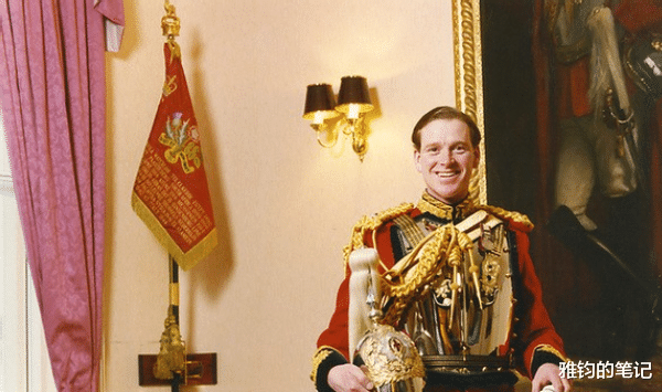 戴安娜|戴安娜当情人多疯狂?半夜打300个骚扰电话,被称为“温香软玉”