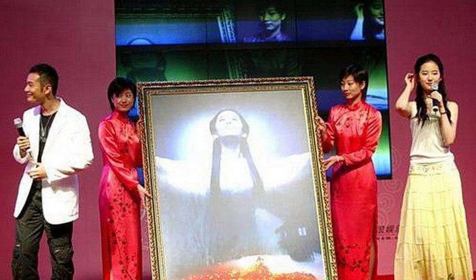 陈金飞|独宠刘亦菲23年，让杨采钰手握一线资源，陈金飞到底有多豪气？