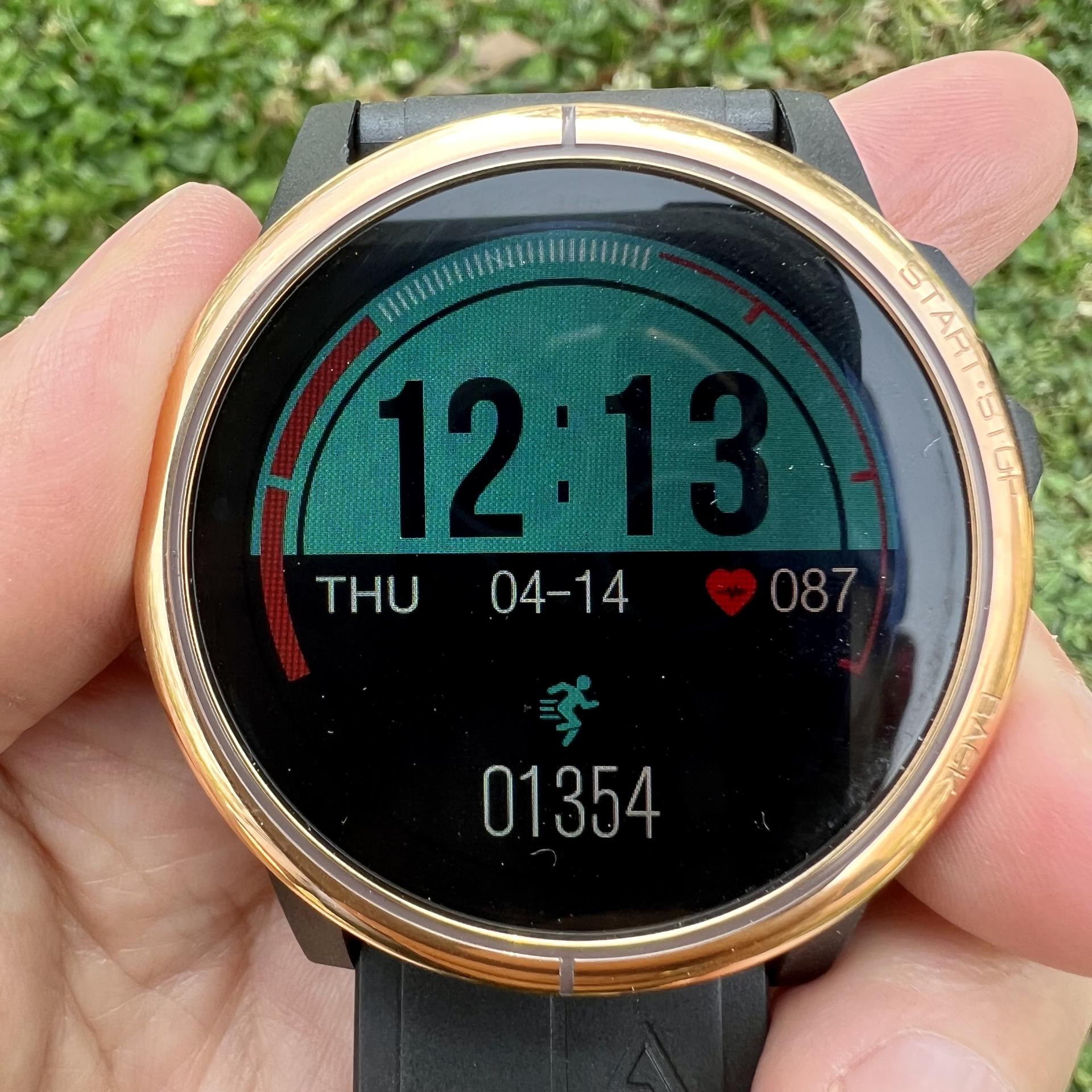 飞利浦·斯塔克|户外运动全监测！戴上dido S2智能GPS手表，瞬间感觉apple Watch不香了？