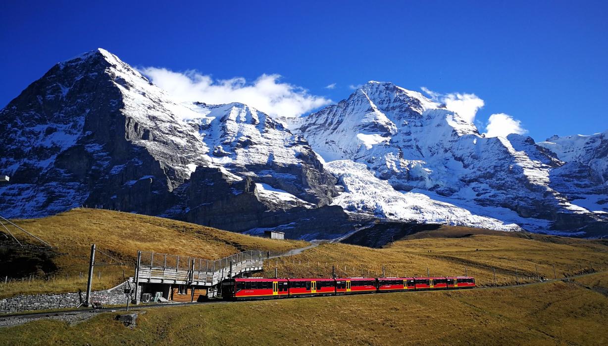 |到欧洲旅游，应该选哪个地方？瑞士如何？