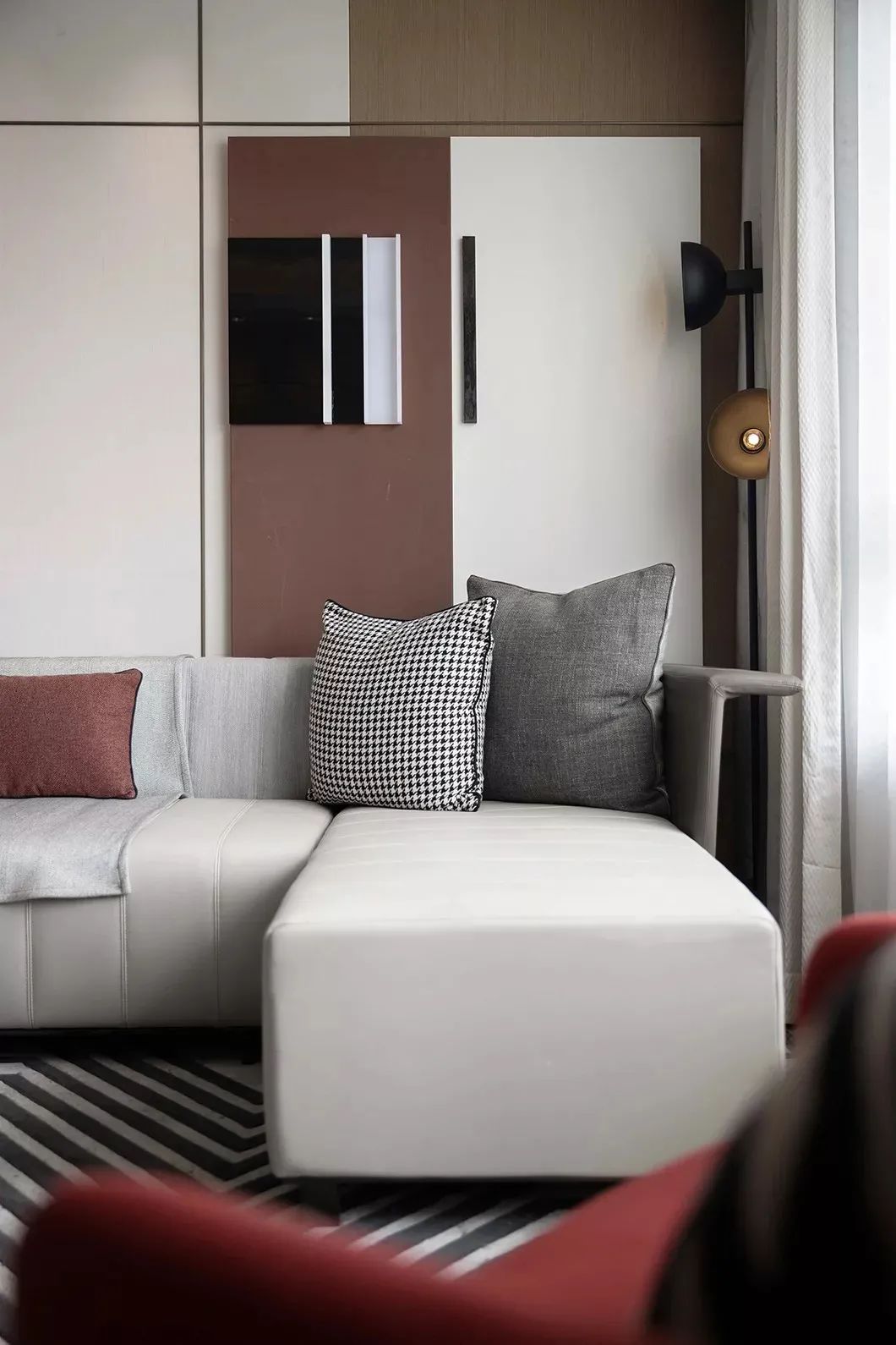 120平米都市现代风家装 律师夫妻的都市之家 舒适与时尚的交融