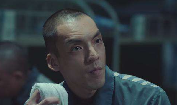 刘璇|《人世间》11位演员高度撞脸《巡回检察组》，其中2人是姑侄