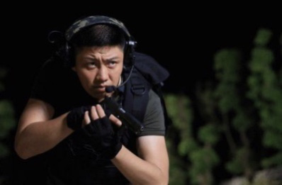 电视剧|拍一部戏用了8个替身,整个剧组等他半年,却无人说他耍大牌