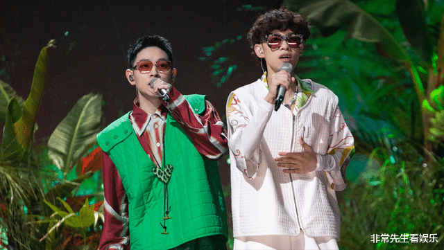 |《声生不息》安崎曾遭遇的质疑，如今轮到了李健，他错了吗？