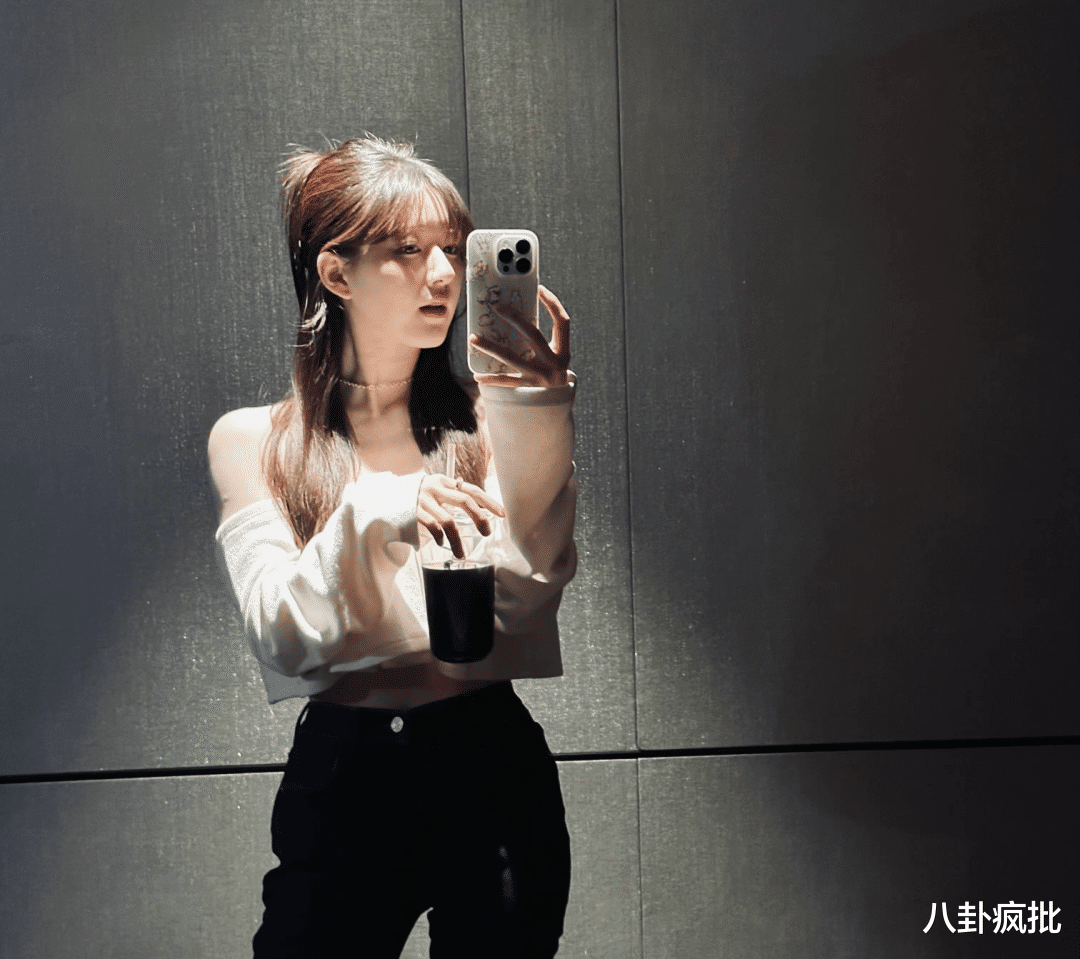 张艺兴|张艺兴混币圈?李宇春病重?赵露思一米八?邓超被迫养生?张子枫放弃事业?