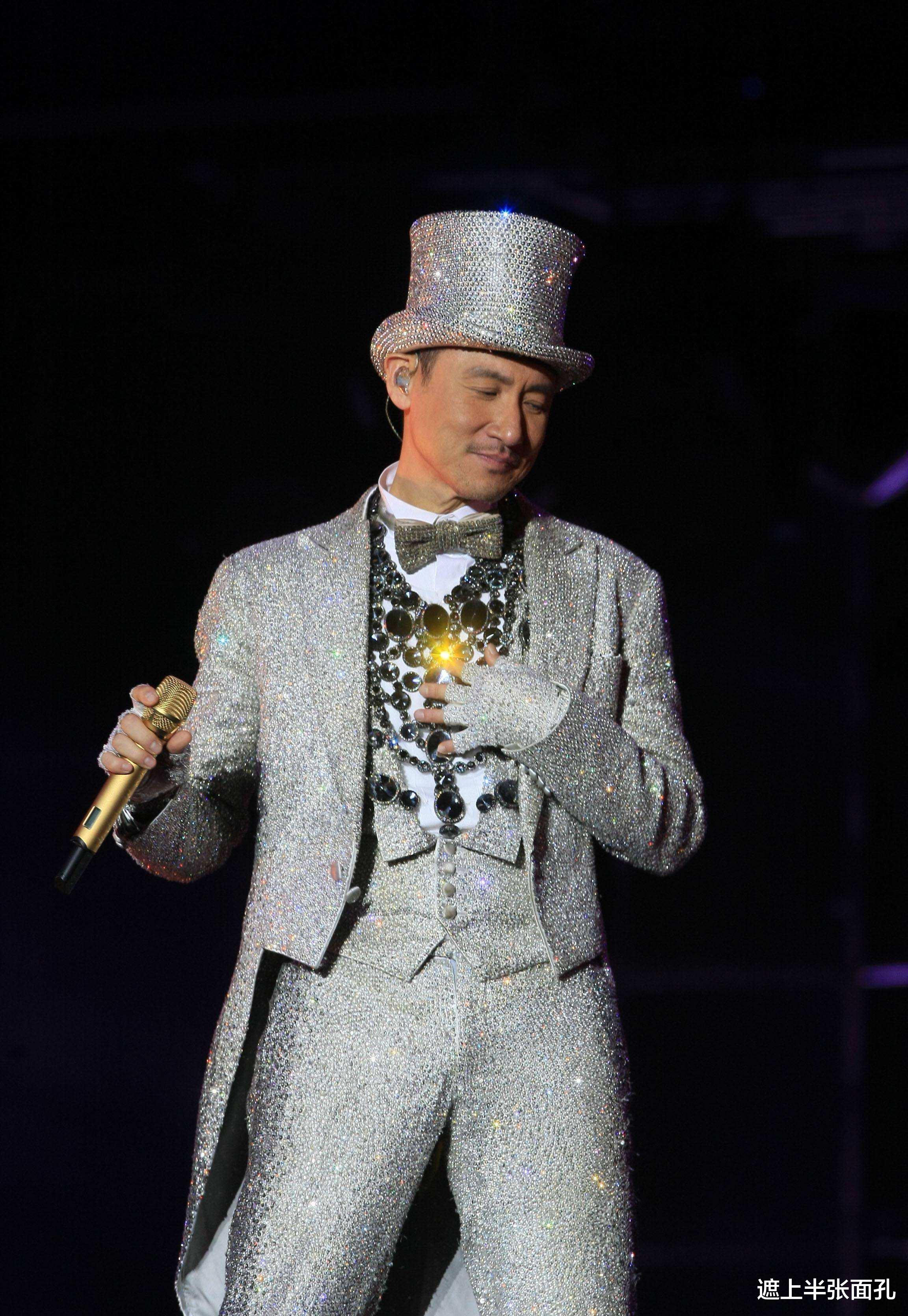 张学友|张学友自曝近几年收入全无,和妻子住在4.3亿豪宅,一直在吃老本