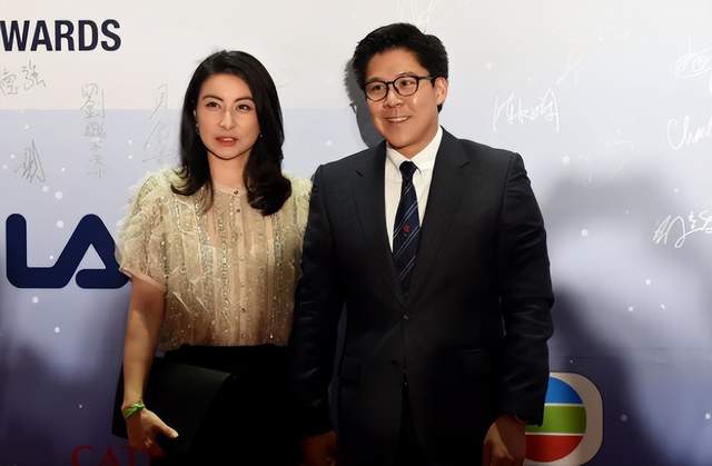 大S|郭晶晶嫁“假豪门”？霍家资产百亿，郭晶晶却接代言自己养孩子！