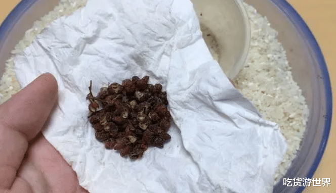 买大米时,分清“长粒圆粒”,价钱差不多,区别还不小,弄懂再买