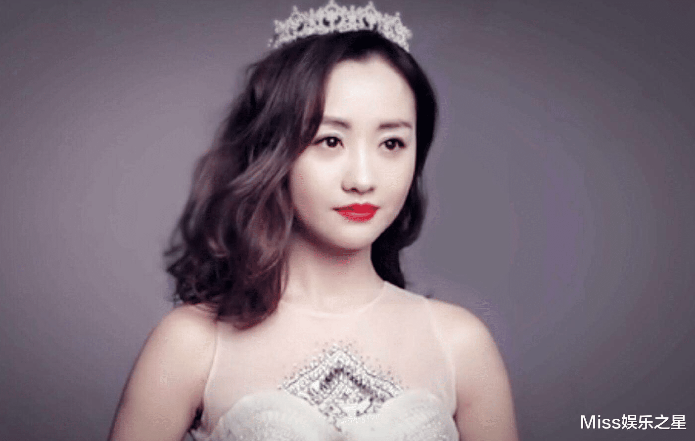 杨蓉|贵圈最懒演员杨蓉，拍完戏找不到人，26年无绯闻，40岁依然单身