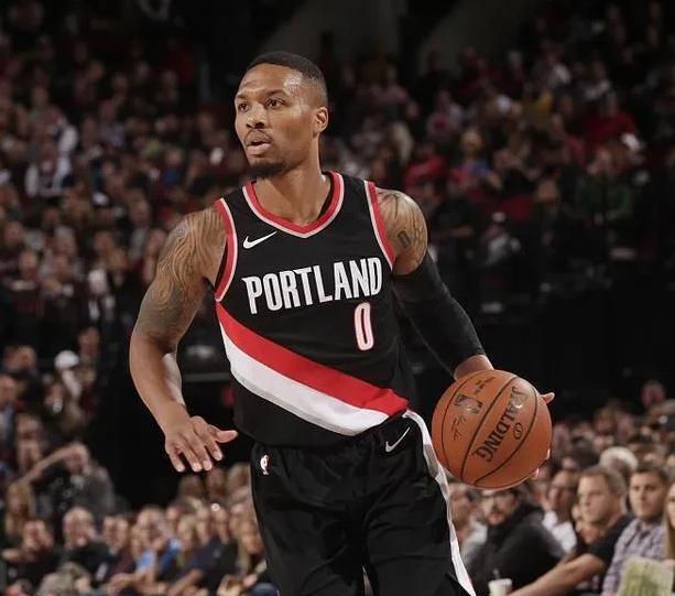 勒布朗·詹姆斯|麦迪：凭啥利拉德入选75大巨星而我却落选？这是NBA最大的笑话