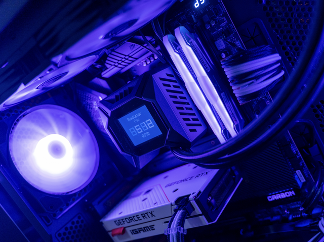 机箱|高性价比内存新选择，金百达RGB灯条测评