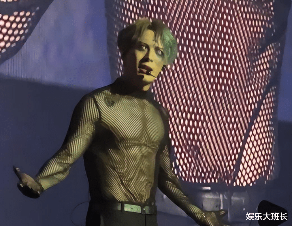 王嘉尔|为爱国赌上未来?王嘉尔怒骂外媒抹黑我国,央视为何力挺“保驾护航”