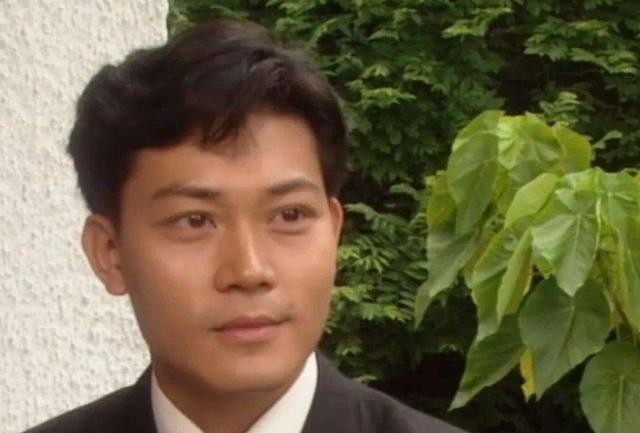 曾伟权|?香港演员曾伟权：59岁病逝一生未婚、无子嗣，遗产赠好友古天乐