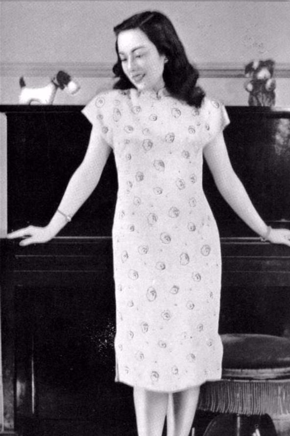 李香兰汉奸李香兰回日家庭决裂婚姻不幸54岁从政晚年回中国