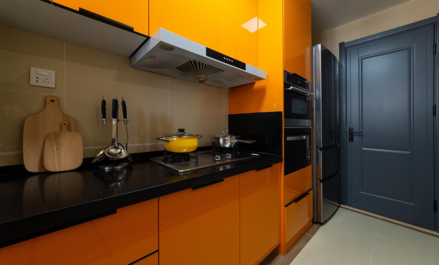 这是什么“神仙设计”？45㎡，以高饱和度定位空间，反而很高级