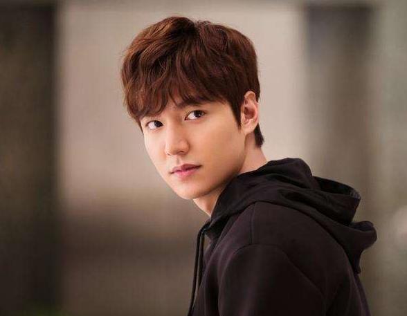 武侠|韩国男星集体发胖？这挡不住的“中年大叔风”，简直是不忍直视