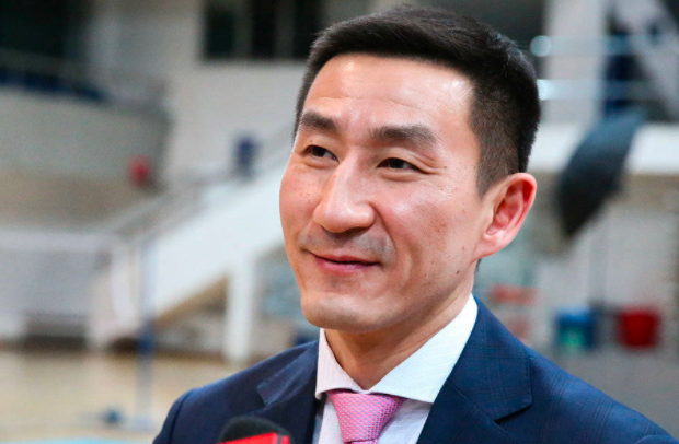 运动员|再见！北京首钢正式告别秦晓雯时代，球队功勋成为俱乐部新掌门人