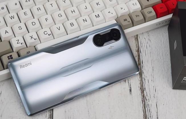 苹果|你入手苹果13了吗?没入手的先恭喜你,你想知道原因吗?