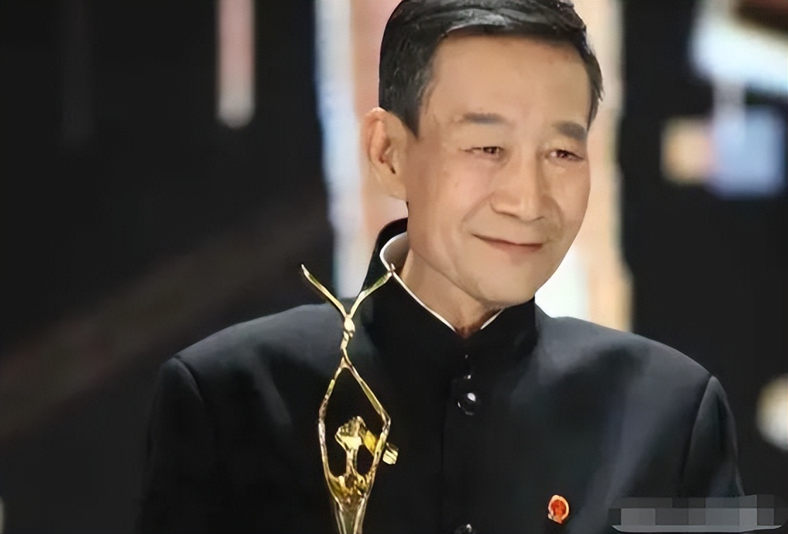 曹云金|李雪健：出道40年斩获33次影帝，却被小鲜肉当面质疑片酬高！