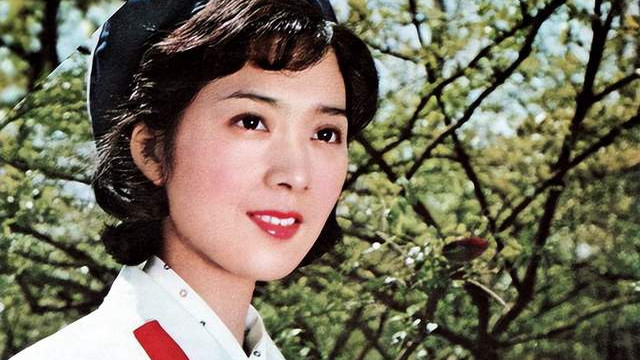 黄梅莹|70年代，上海滩四大美女的命运沉浮，出身不好，却都逆袭成了电影明星