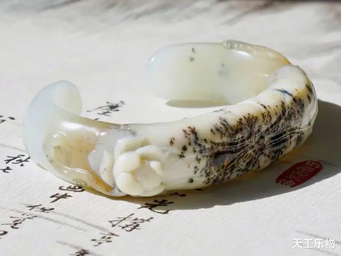 雕刻|和田玉五折起售？究竟是人有毛病还是玉有“毛病”？