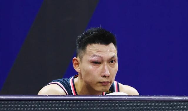 快船队|广东队堕落谁背锅？朱芳雨上任5年痴迷玩游戏，最大功臣离队