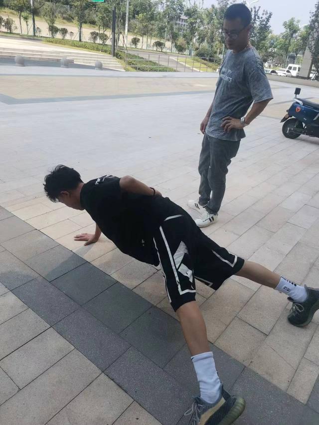 湖南19岁大学生意外离世,父母捐献儿子器官