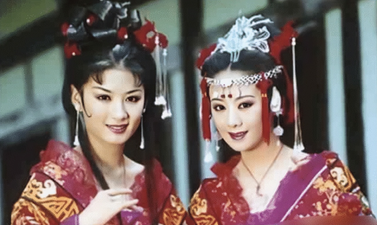 马伊琍|《新上错花轿嫁对郎》大婚剧照首发，四位主创颜值高不输原版