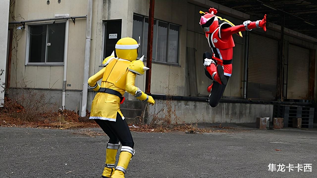 预告|暴太郎战队3话预告女干部特写引热议 粉丝：此时不投敌更待何时