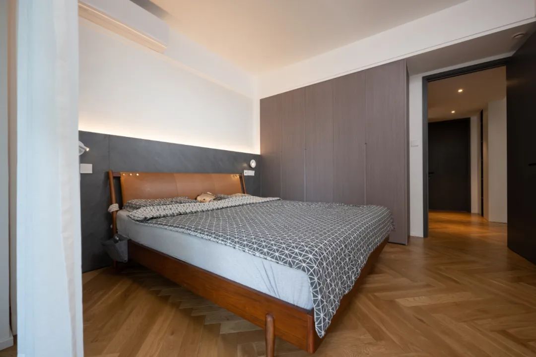 国潮新家丨97㎡极简风两居室,据说这个家两年都没乱~