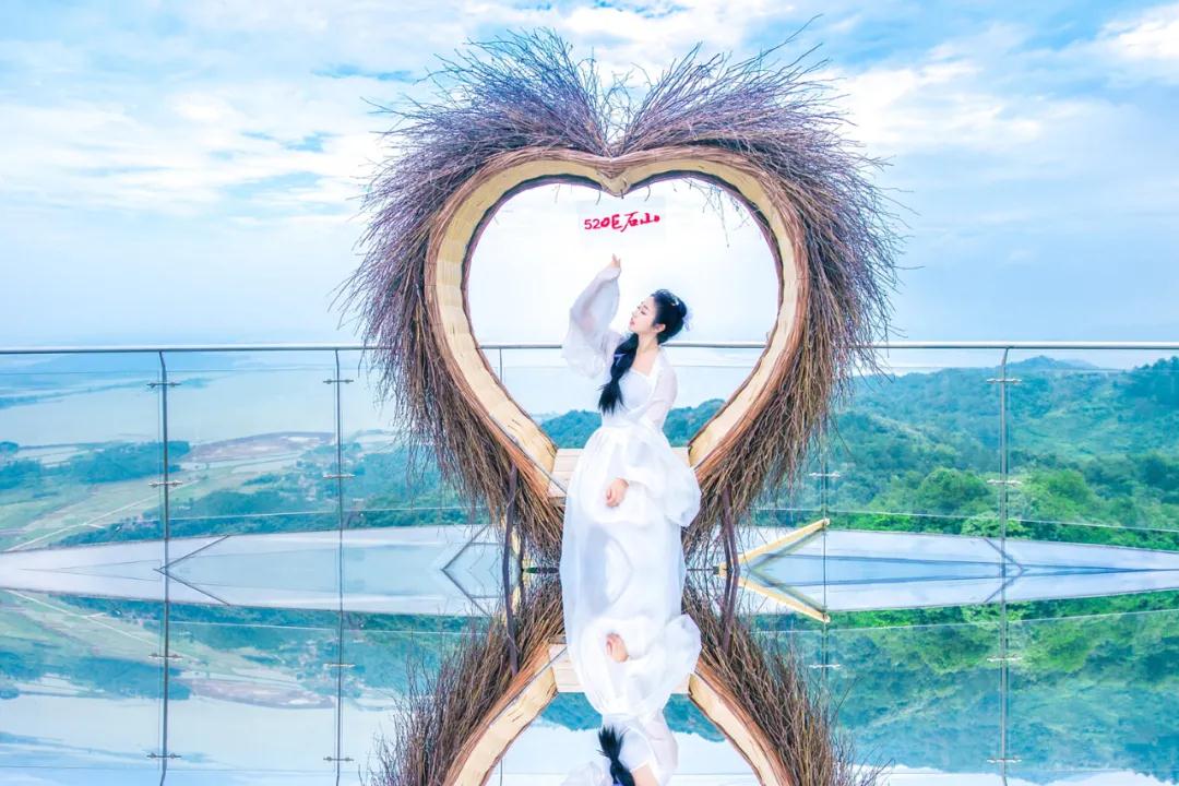 阿兰拉格达|元宵节牵手情人节|带上他&她出发打卡爱情圣地——巨石山