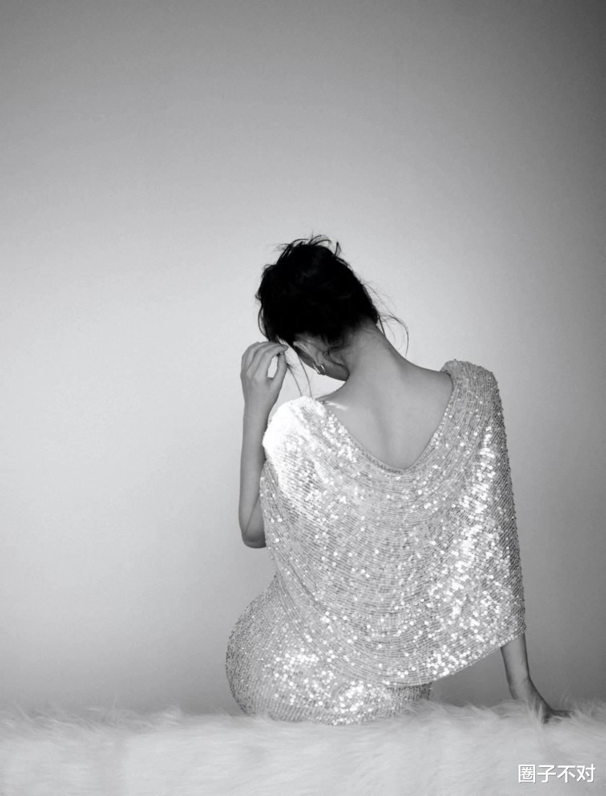 殷桃|42岁殷桃成红毯焦点，穿“滑溜裙”没有一丝赘肉，身材堪比小姑娘