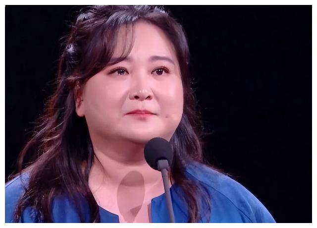 张艺谋|打败张艺谋为首的西北帮,甩开冯小刚牵头的京圈,贾玲到底凭啥?