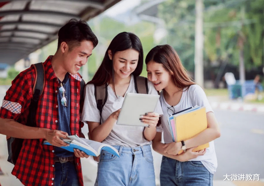 民航业|23年毕业生预计突破1100万,媒体呼吁:可以端盘子,不要歧视职业