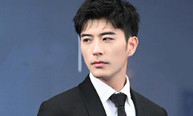 张天爱两次遇人不淑，一次是李子峰，一次是徐开骋，真的要擦亮眼