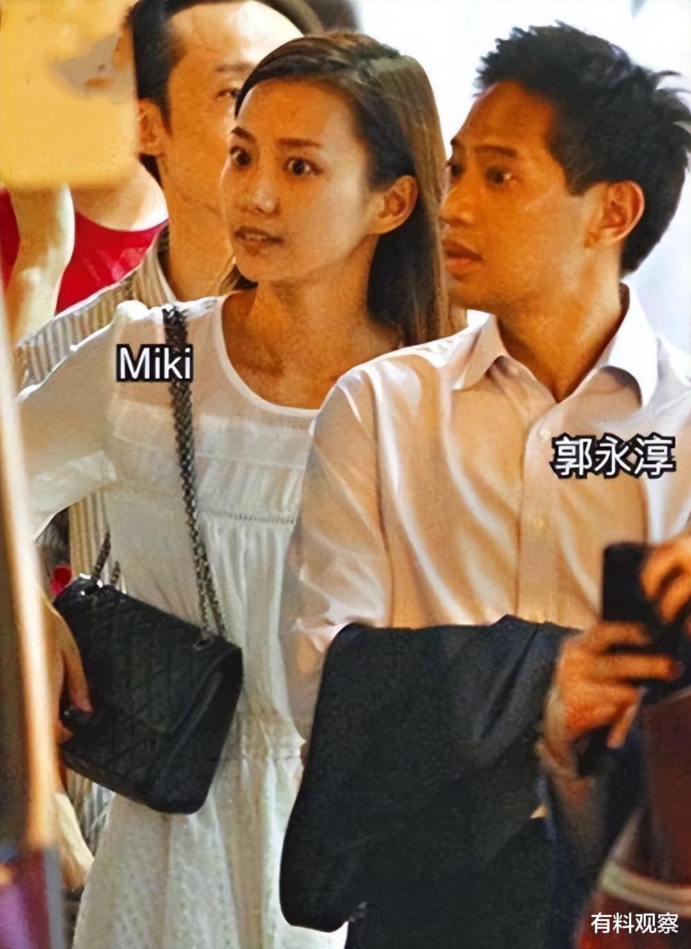 演唱会|嫁入豪门8年瘦到仅44斤,被扫地出门的伍智恒,到底经历了什么?