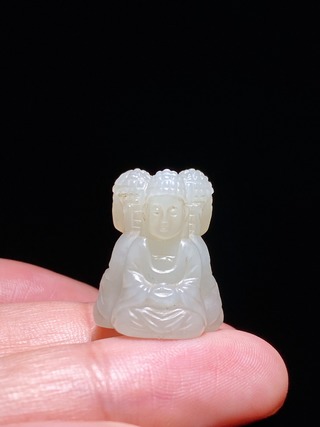 和田玉籽料|清 和田玉籽料 白玉 三面佛 挂件