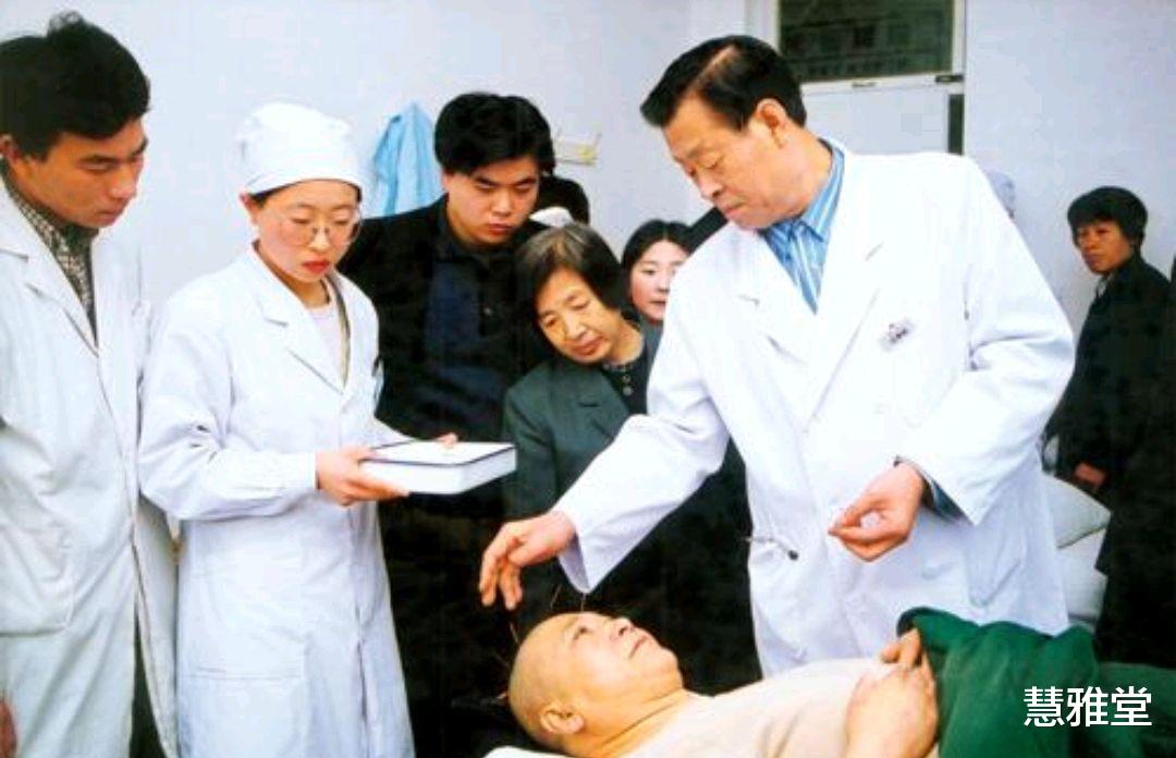 针灸|国医大师石学敏,被人称为“鬼手神针”,坚持针药并用,收获美誉