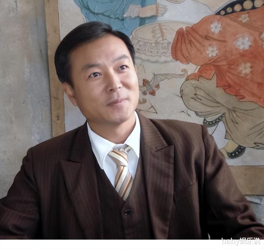 谢园|谢园:一生两段婚姻,61岁离世时无儿无女,他的妻子怎样了?