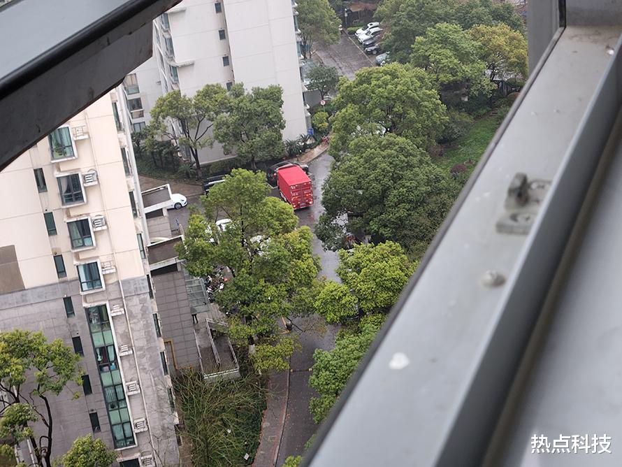 gen.g战队|三星Galaxy S22+评测：可变高刷直屏兼顾续航打造全新水桶旗舰