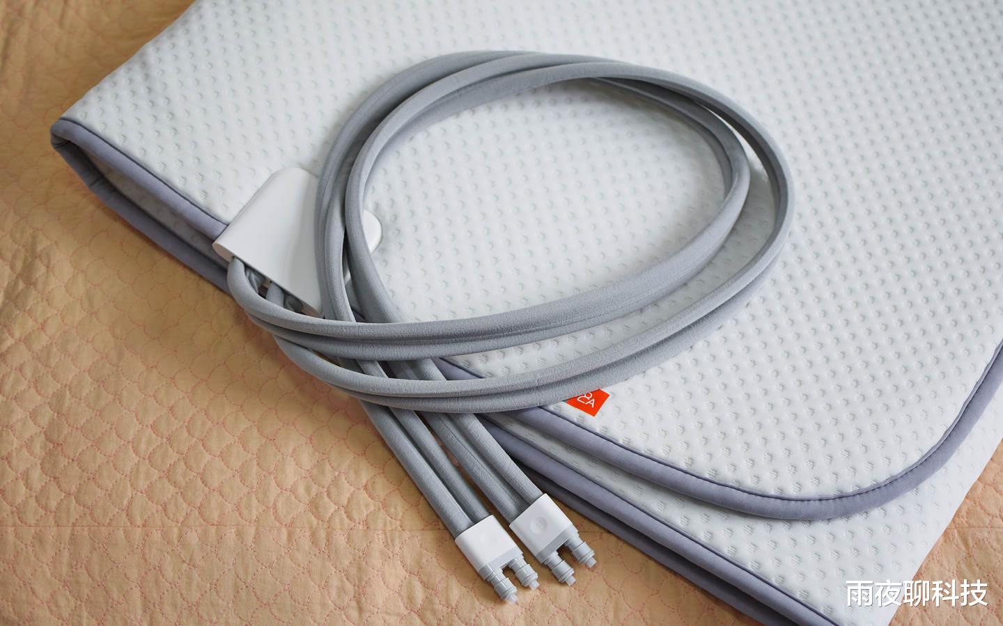 酷睿处理器|小米首款水暖毯，智能温控不干燥，电热毯行业要洗牌？