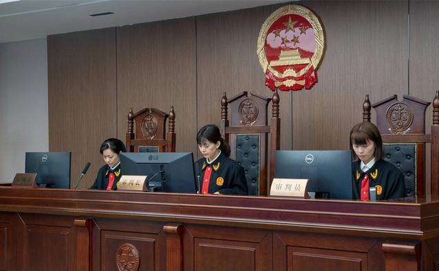 案例:富商让情人假扮保姆照顾病妻,指使其下毒被妻子发现
