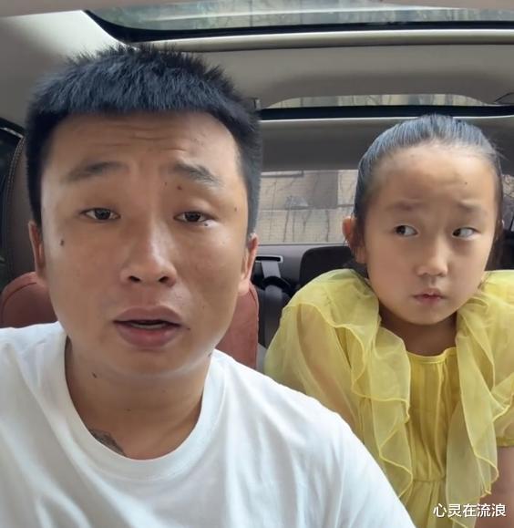 靠女儿圈粉16万,“杨子钰”妈妈卖货当老板,硬凹女强人人设