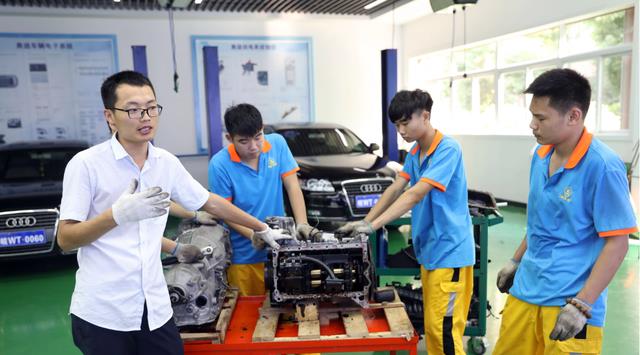 职业教育|大力培养职业教育人才,对地方经济社会发展有什么影响?