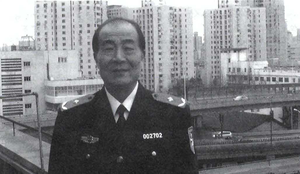 00年上海垃圾堆惊现儿童人头，法医5分钟破案：一场误会没有凶手