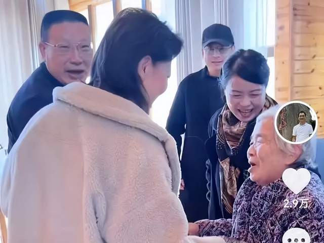 天道|潘律称许姚大门常打开,田静透露春节要值班,姚威不如孙卓有骨气